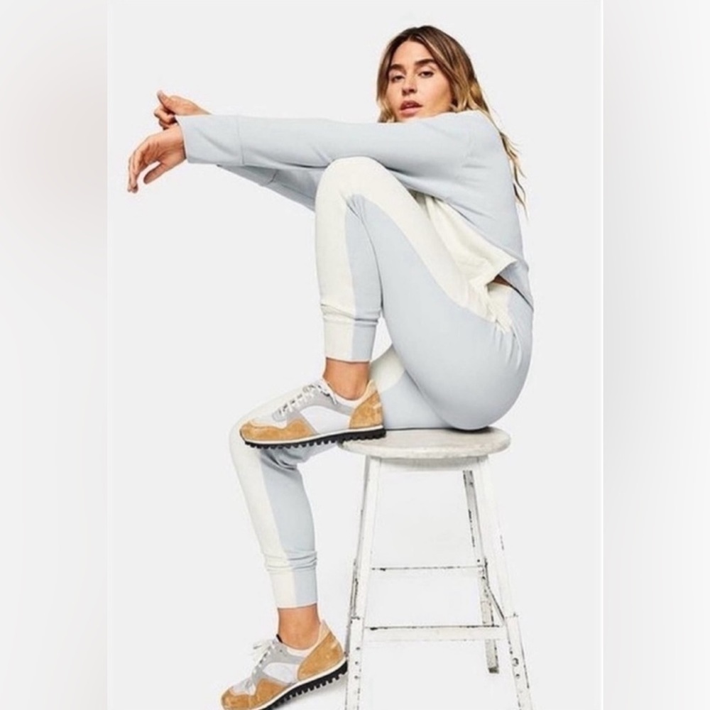 *NWT* Outdoor Voices Soft Cotton Jogger Dove Blue Bone Color Block Size XS